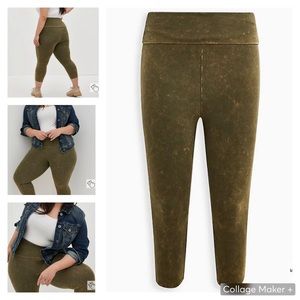 TORRID PREMIUM CROP FOLDOVER LEGGING - WASHED OLIVE